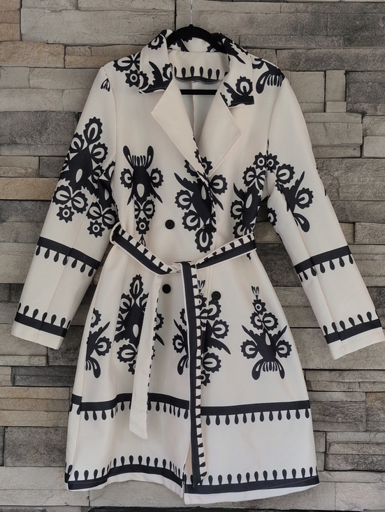 SHEIN Jackets & Blazers - Gorgeous Black and White Floral Belted Trench Coat